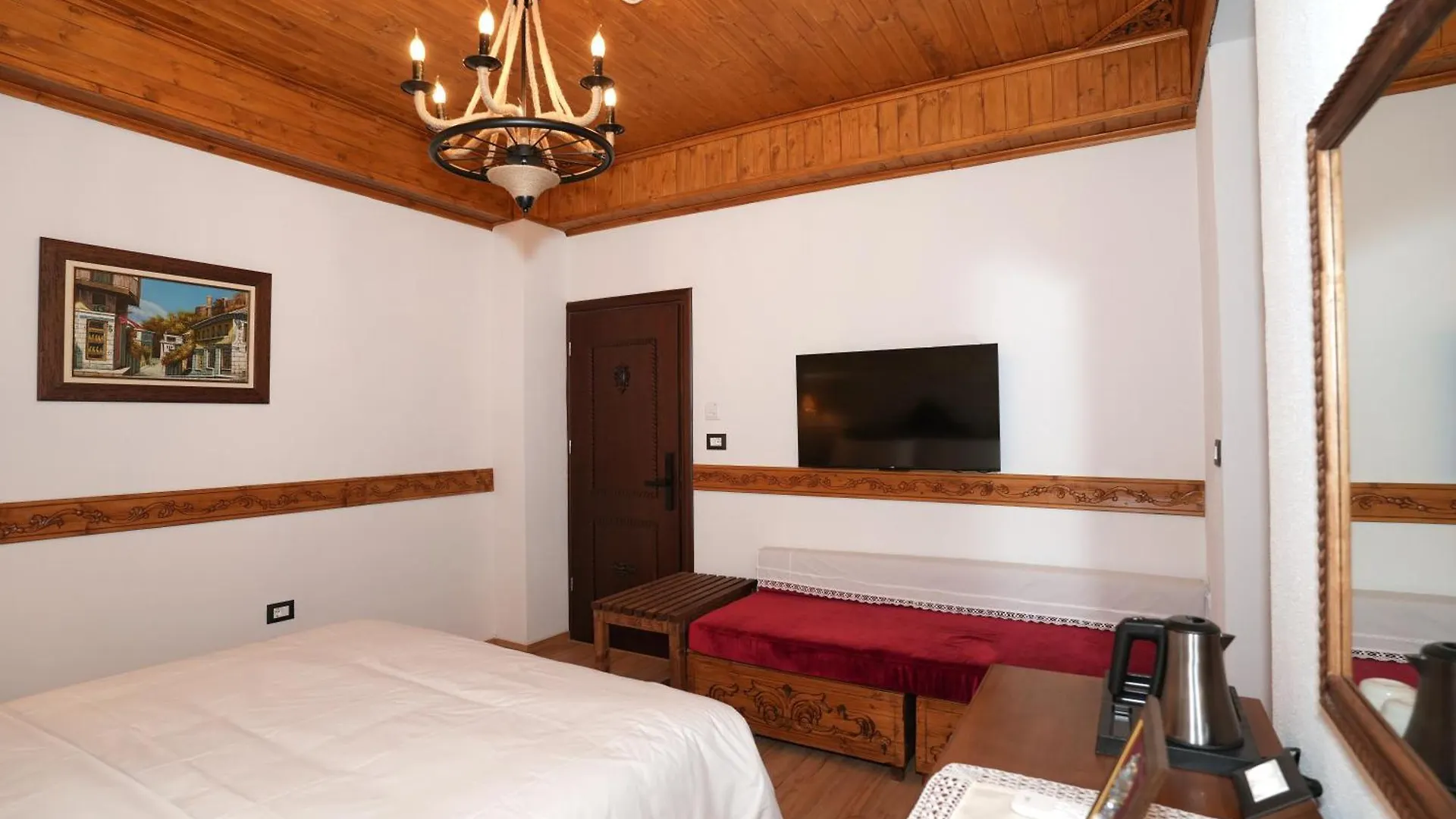 ****  City Street Hotel Gjirokaster Albania