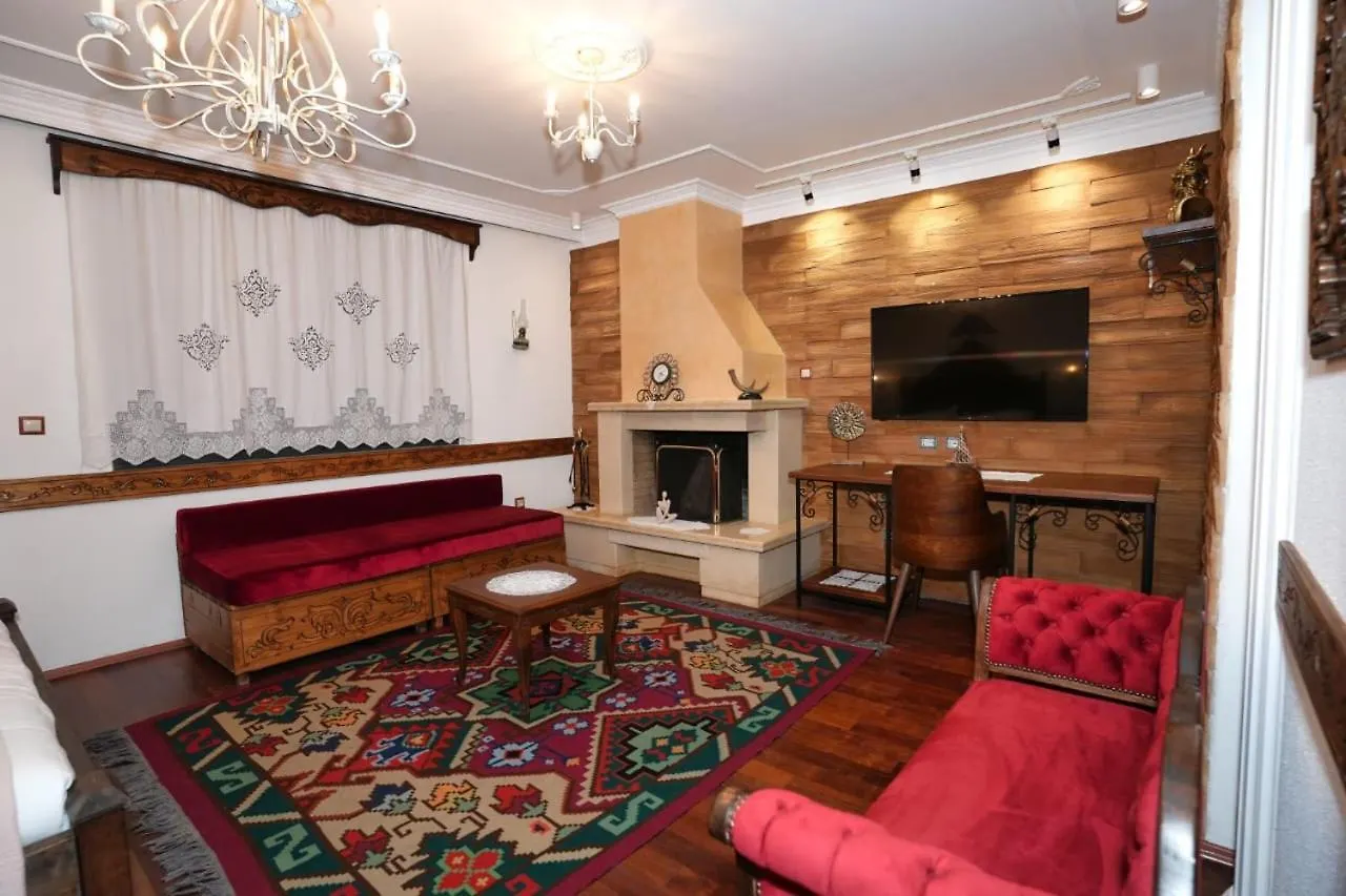 City Street Hotel Gjirokaster