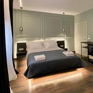 central-rooms-pazari.hotels-in-tirana.com/